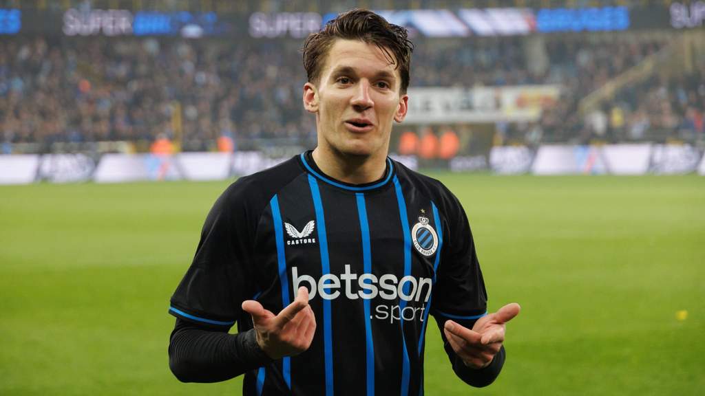 Christos Tzolis saat bertanding, target transfer baru Arsenal dari Club Bruges