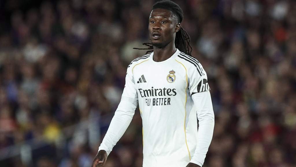 Eduardo Camavinga menjadi target transfer Manchester City, Manchester United, PSG, dan AC Milan
