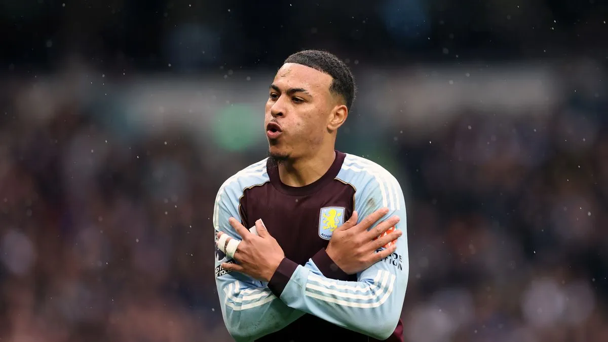 Chelsea Sepakati Transfer Morgan Rogers, Arsenal Gigit Jari