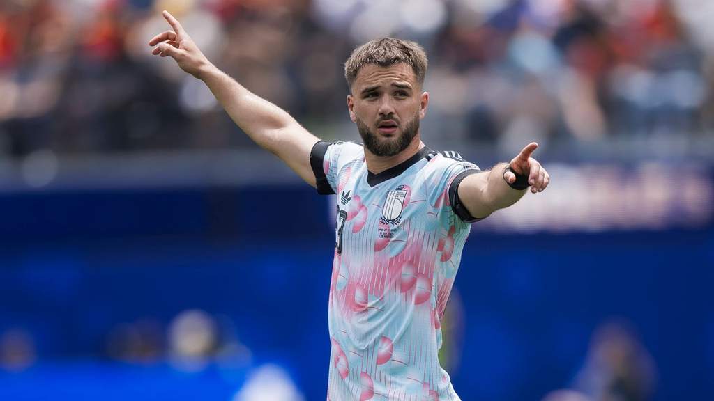 Gelandang Belgia Nicolas Raskin saat berlaga di lapangan