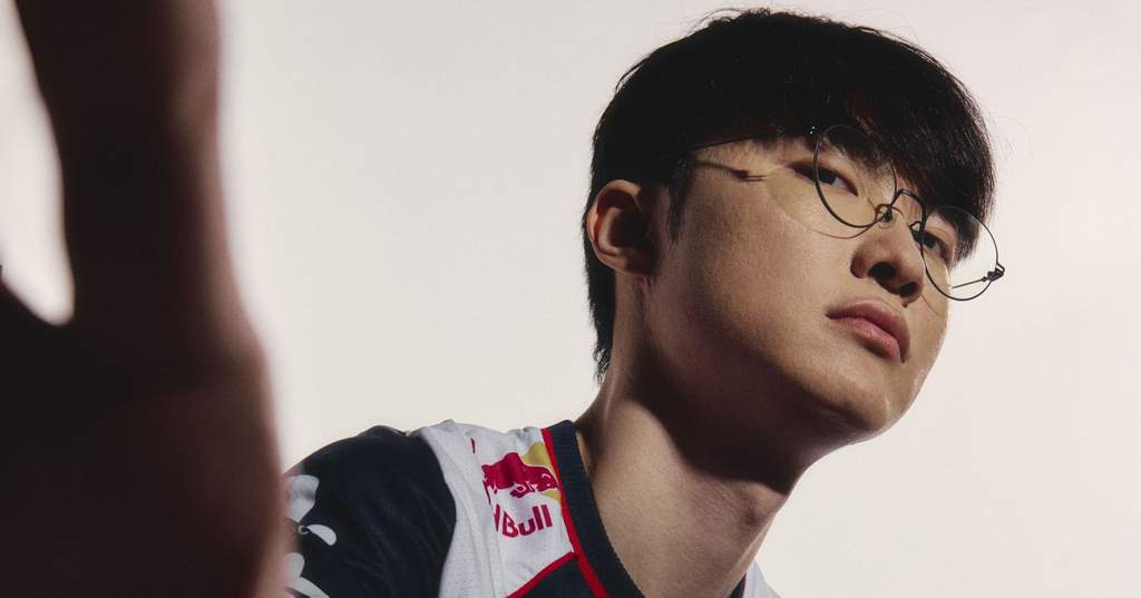 Lee 'Faker' Sang-hyeok ditunjuk sebagai Game Ambassador Esports World Cup 2026