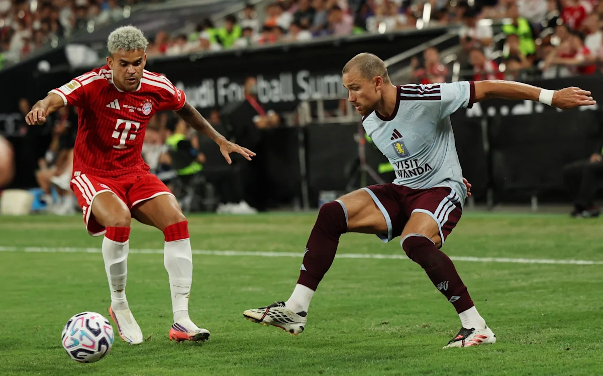 Joao Gomes merayakan gol untuk Aston Villa melawan Bayern Munich di Hong Kong