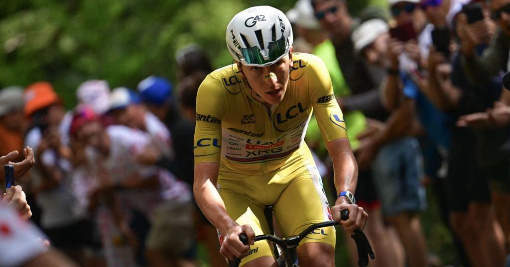 Jonas Vingegaard Kecelakaan, Taktik Tadej Pogacar di Etape 15 Berubah