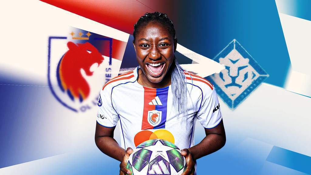 Kadidiatou Diani saat diperkenalkan sebagai pemain baru London City Lionesses