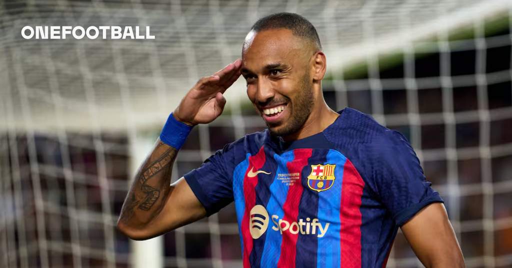 Striker Pierre-Emerick Aubameyang sepakat bergabung dengan Deportivo La Coruna di La Liga