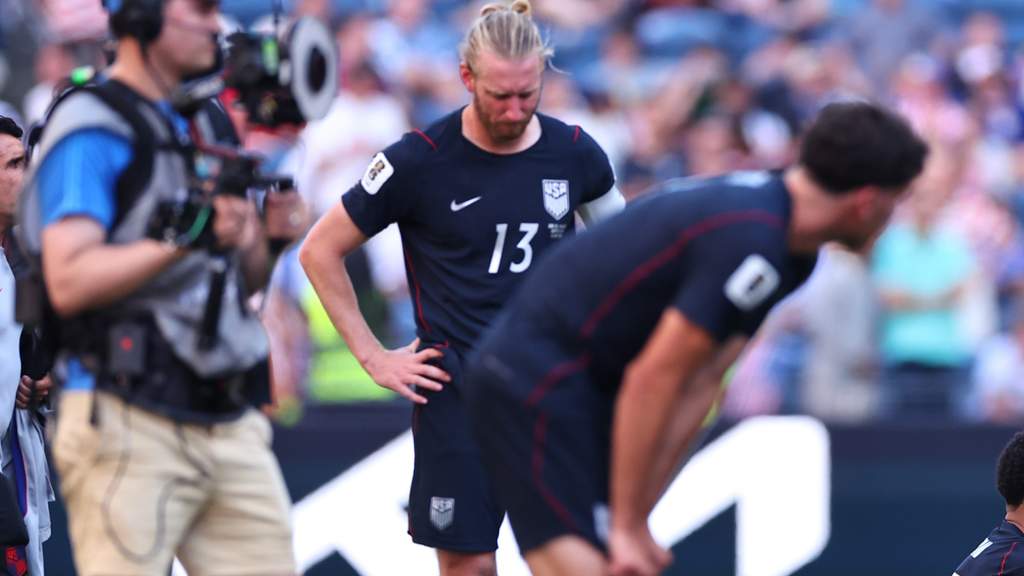Para pemain USMNT tertunduk lesu setelah menelan kekalahan pahit dari Belgia di Piala Dunia 2026