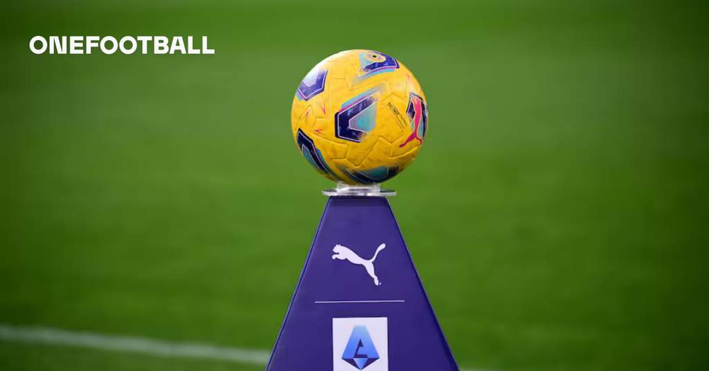 Logo kampanye Serie A Italia pada pertandingan sepak bola