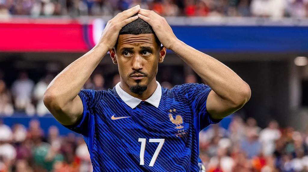 William Saliba mengalami cedera punggung serius dan harus absen membela Arsenal